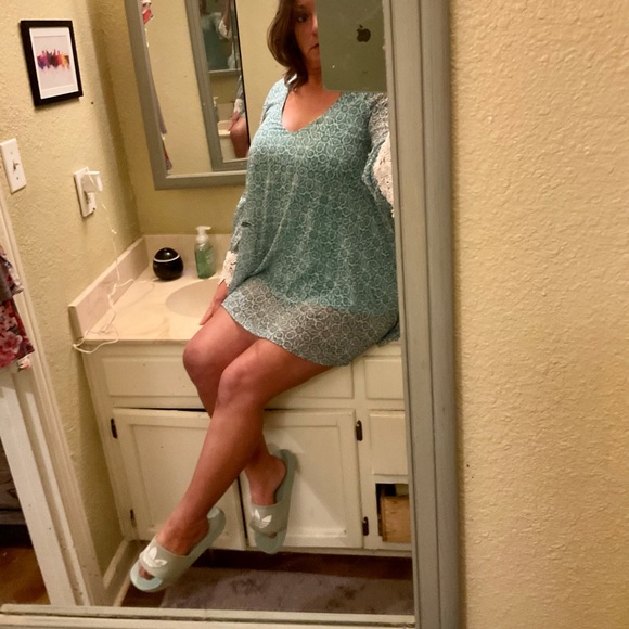 NEW LISTING‼️SHOW ME YOUR MUMU Dress - Picture 10 of 16